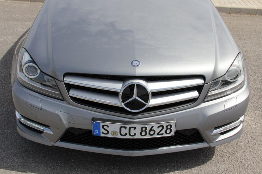 Mercedes-Benz C-Class Coupe 2012 года  (фото 54 из 99)